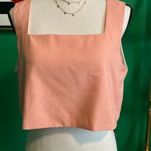 Hemline Piper Linen Crop Top